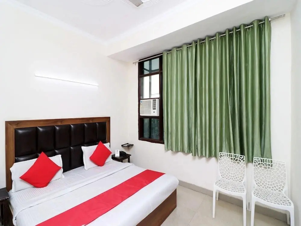 OYO Rooms Dayal Bagh
