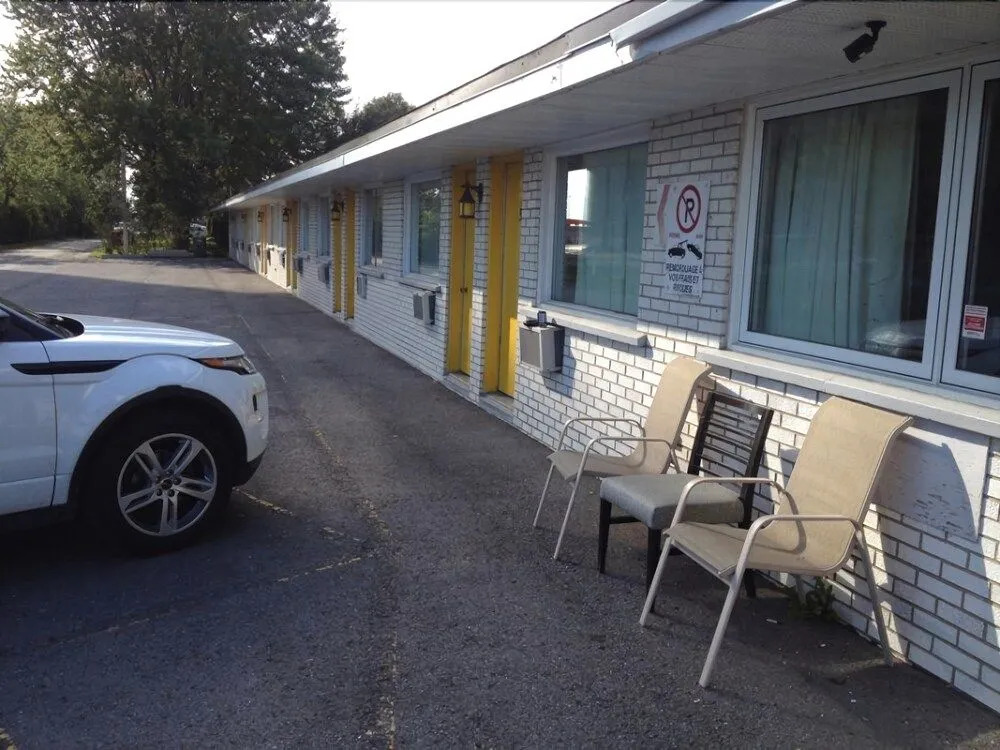 Motel Champlain