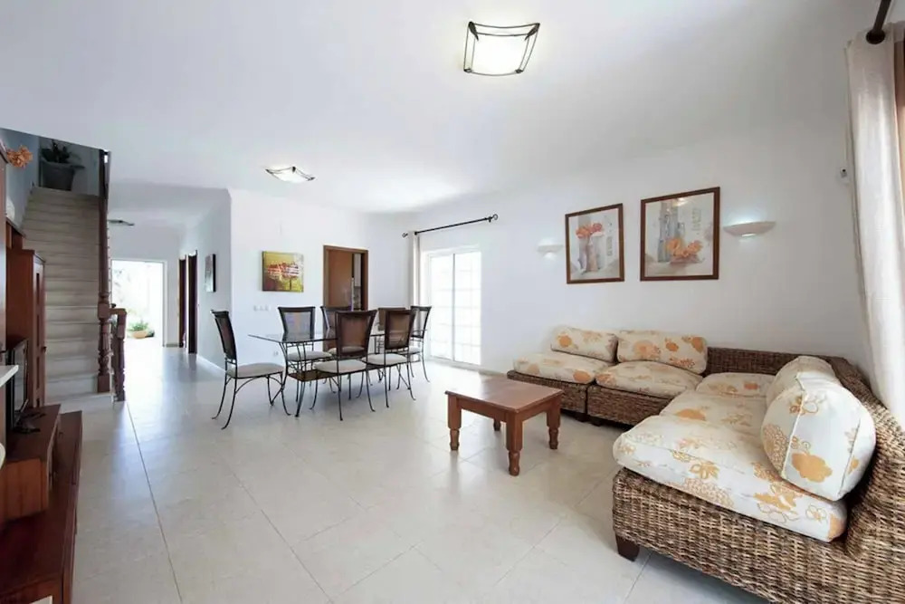 Villa Cordyline