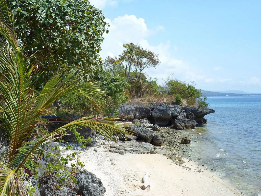 Meili Beach Resort
