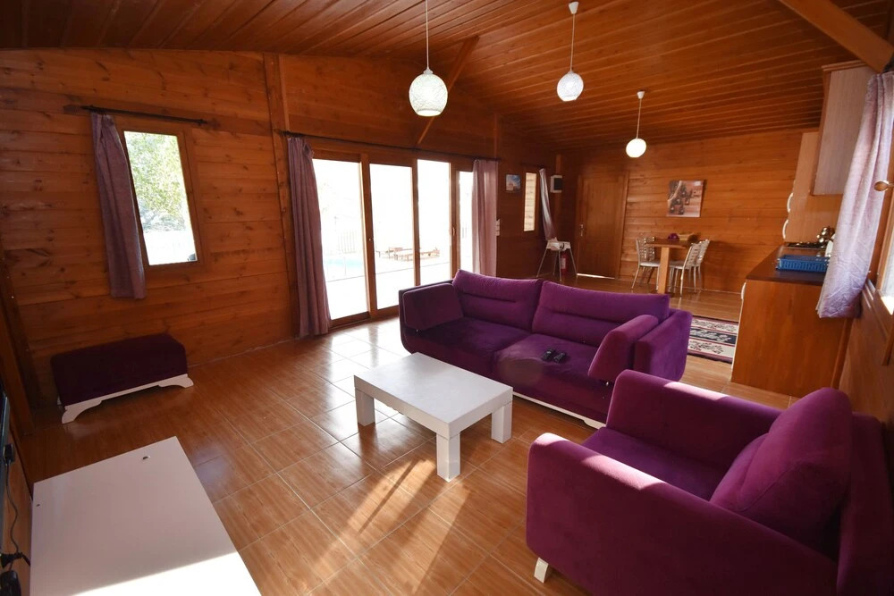 Villa Belize 1 by Helaltatilvillari