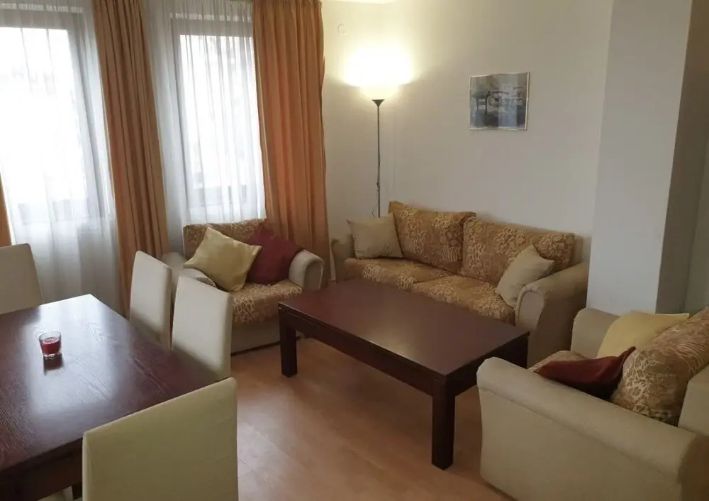2 Bedroom Mountain View