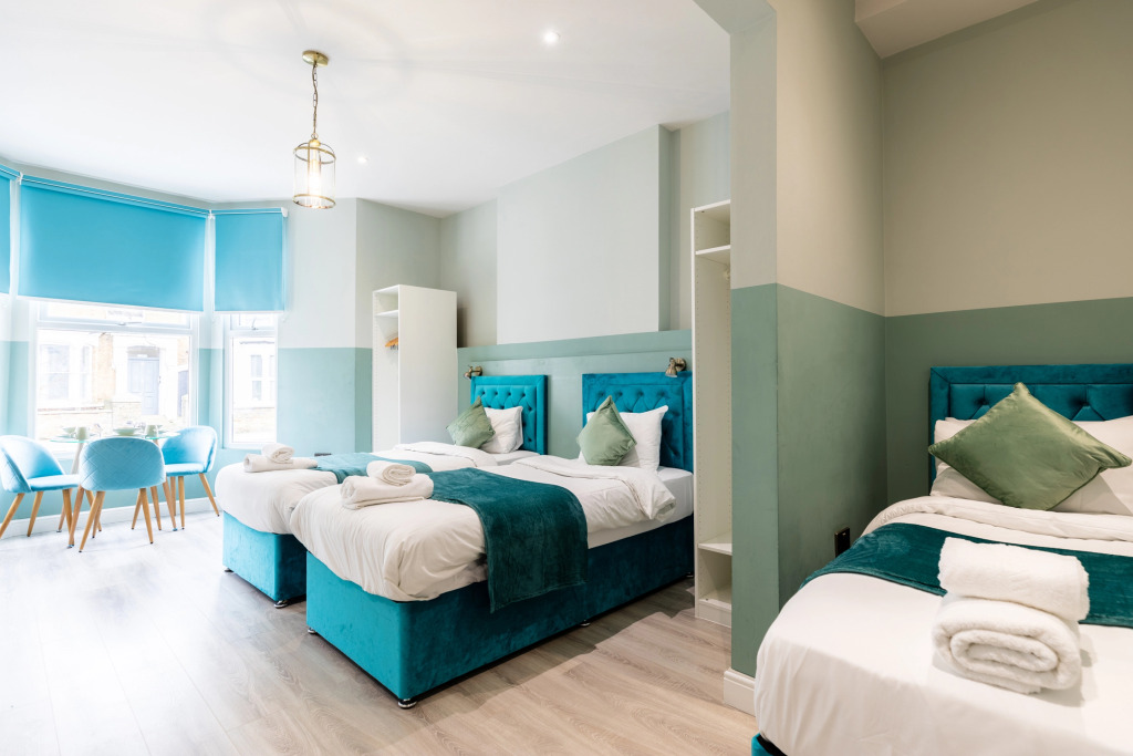 The Finsbury Park Hotel