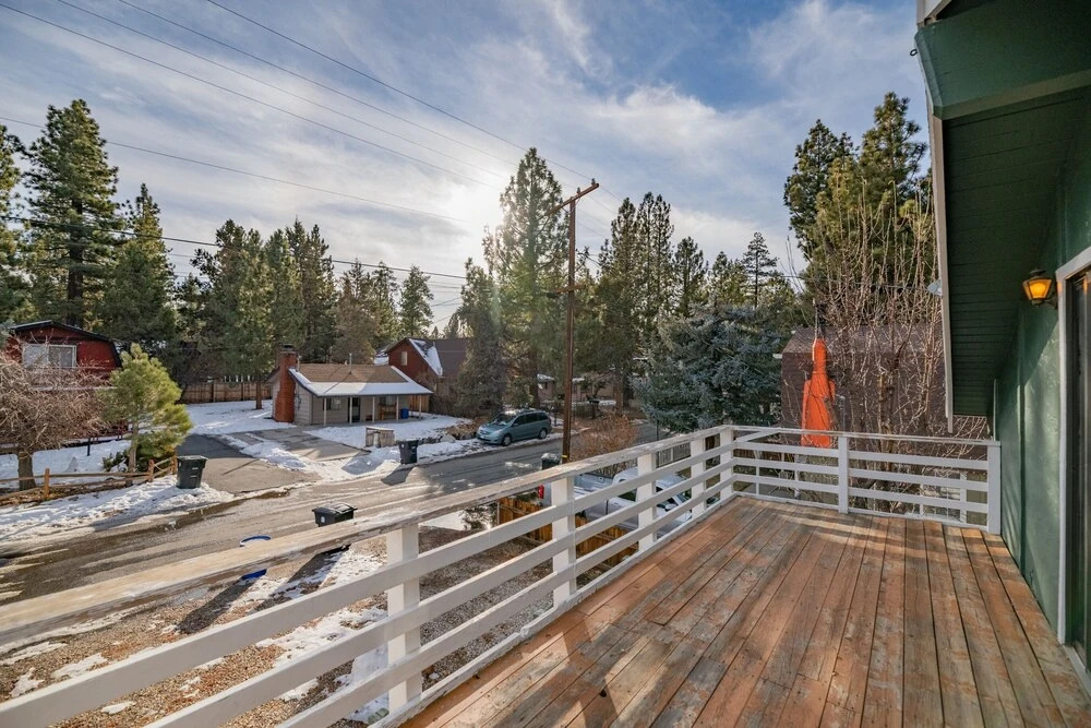 Hope's Cabin - Free Ski/snowboard Rental! - 2br/1.5ba/fireplace/barbeque 2 Bedroom Home