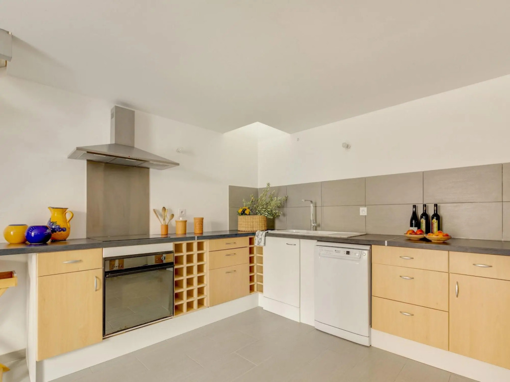 Comfortable Holiday Home in Montouliers near Bize Minervois