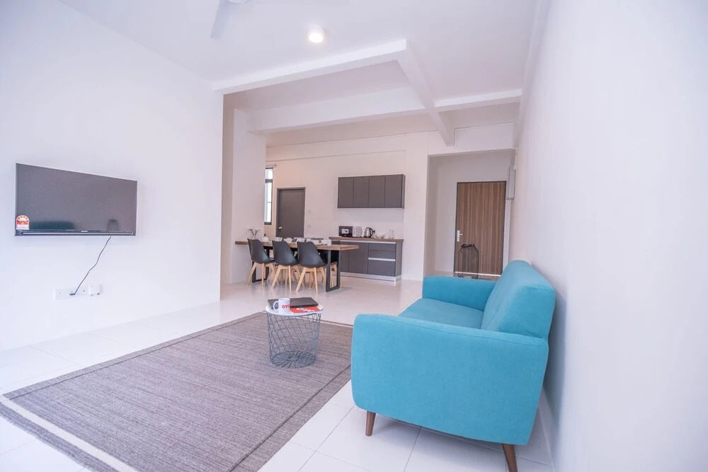 Oyo Home 89600 Marvelous 3Br Imperio