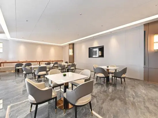 Atour Hotel Tongwen College, Beitan West Road, Jiexiu