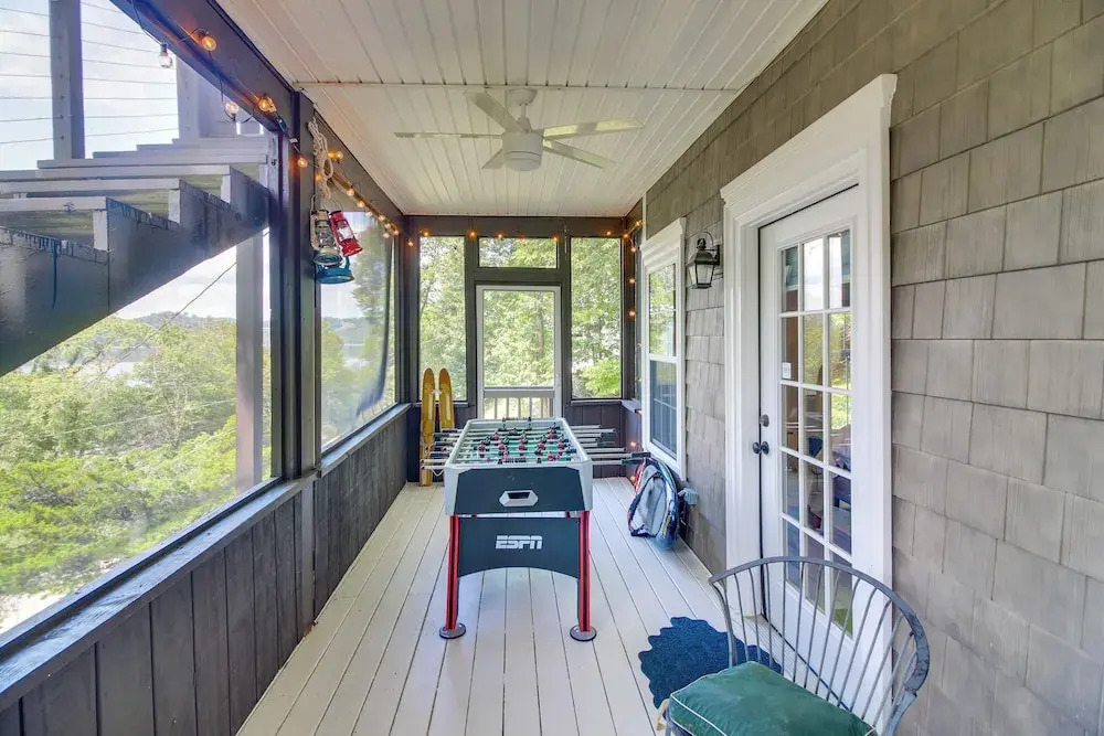 Lake View Home in Silver Point: Walk to Marina