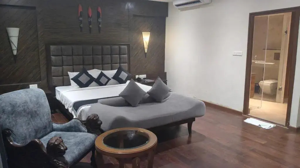The Platinum Hotel