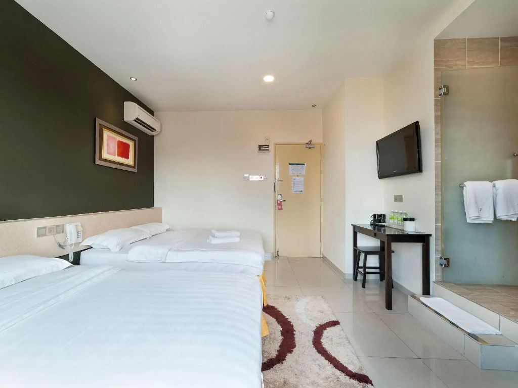 One Avenue Hotel