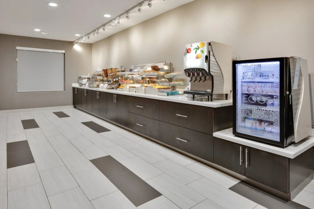 Holiday Inn Express & Suites Dallas - Duncanville by IHG