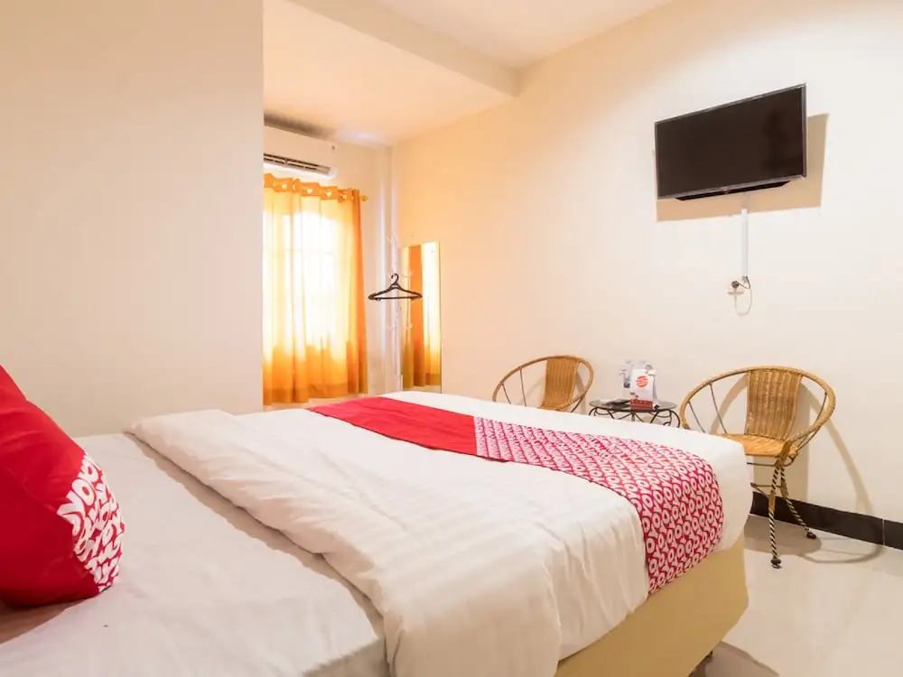 Gentala Hotel by OYO Rooms