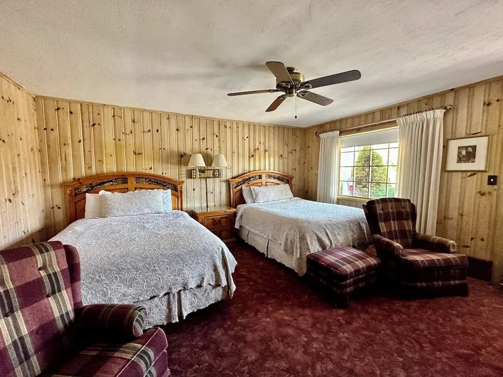 Azalea Garden Inn