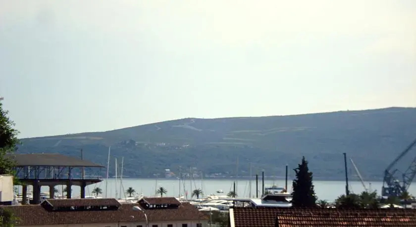 Apartments Lučić