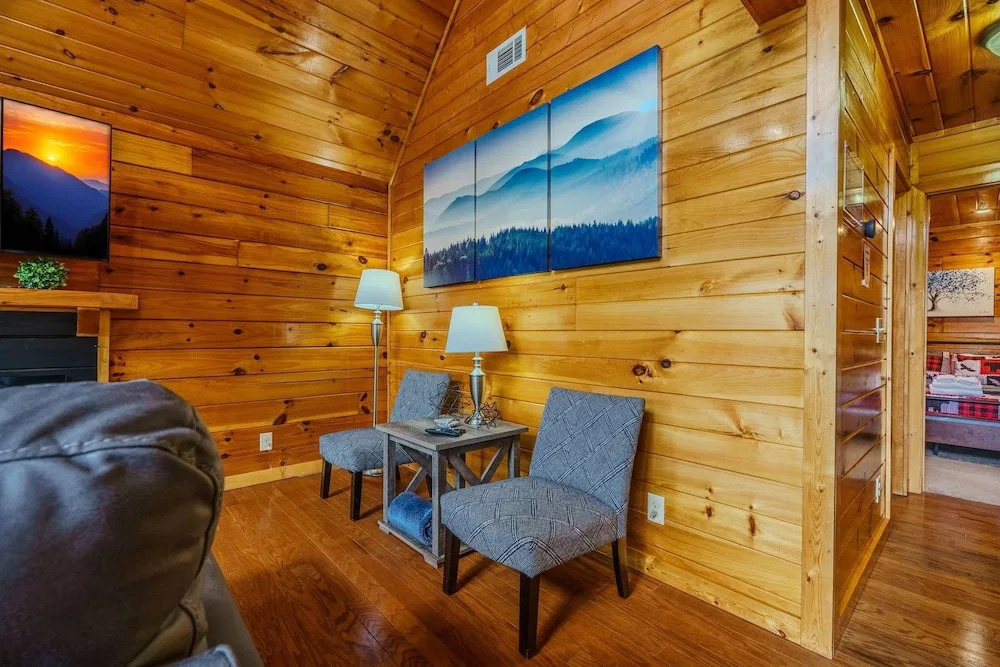 February Specials 3br-hot Tub-pet Friendly