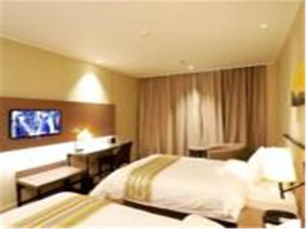 Home Inn Ji'nan Quancheng Road