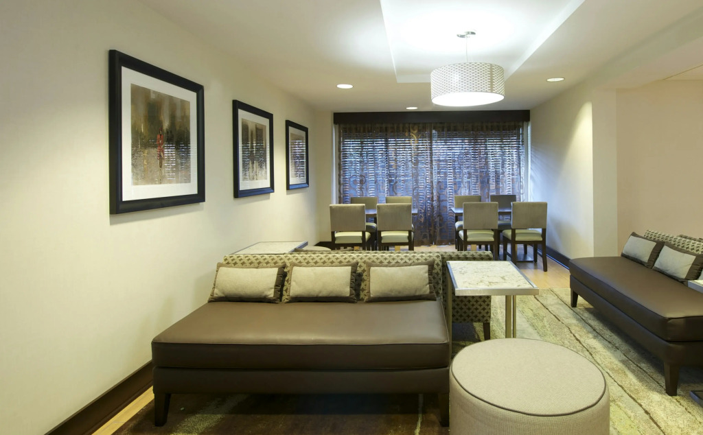 Hampton Inn Atlanta-Mall Of Georgia