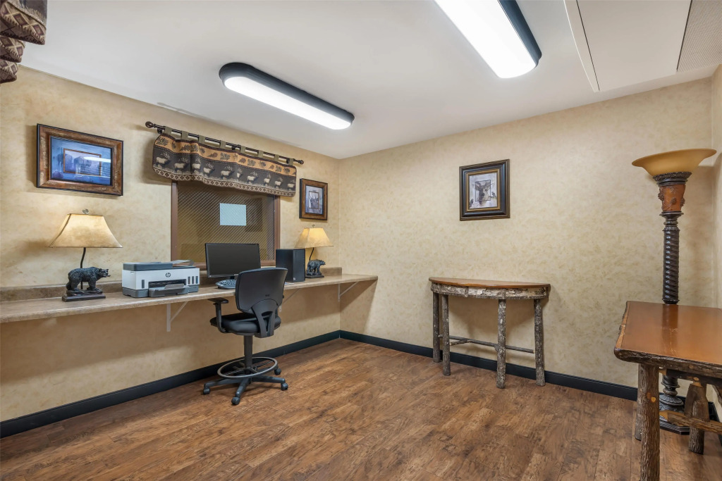 Best Western Plus Kelly Inn & Suites