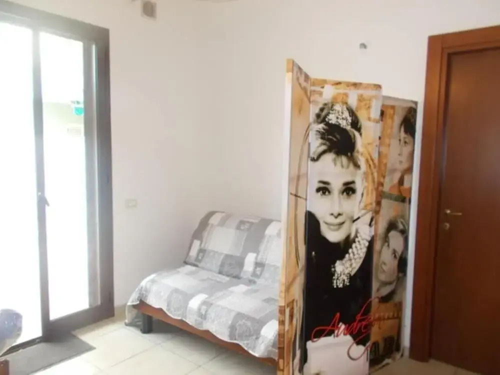 Cozy Retreat Near Baia Verde Beaches