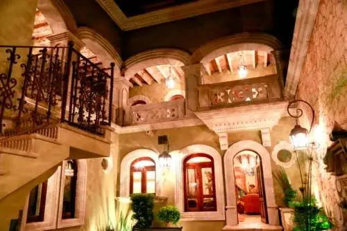 Casa Mezquite