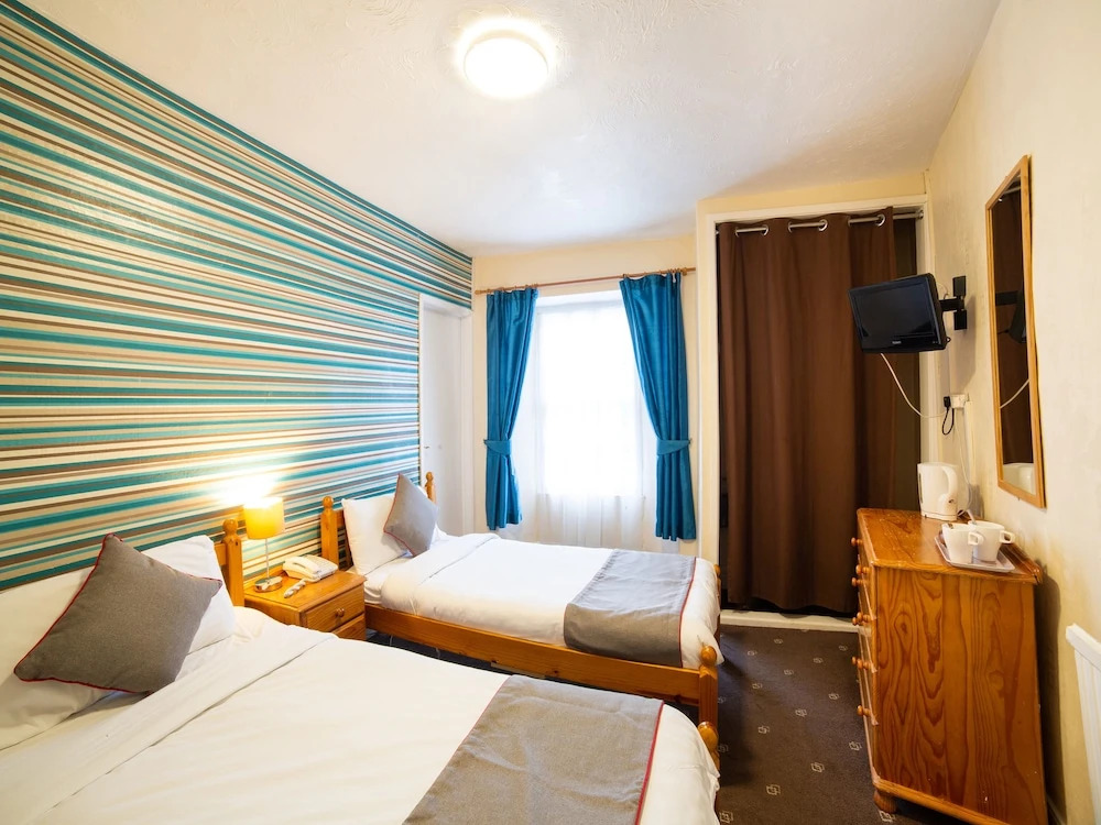 The Albany Hotel