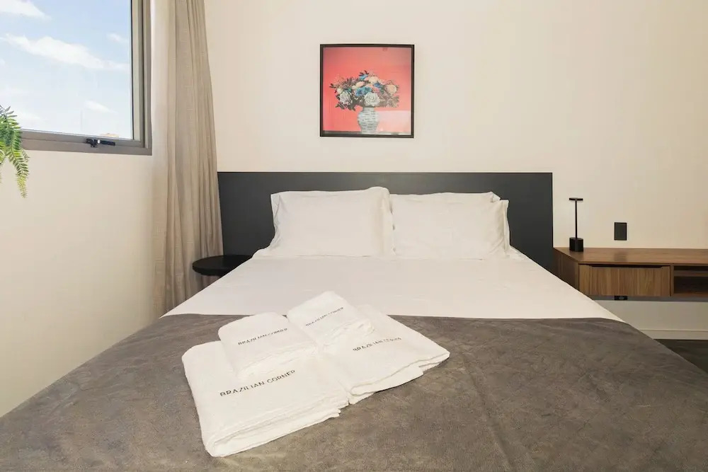 Duplex com piscina e academia