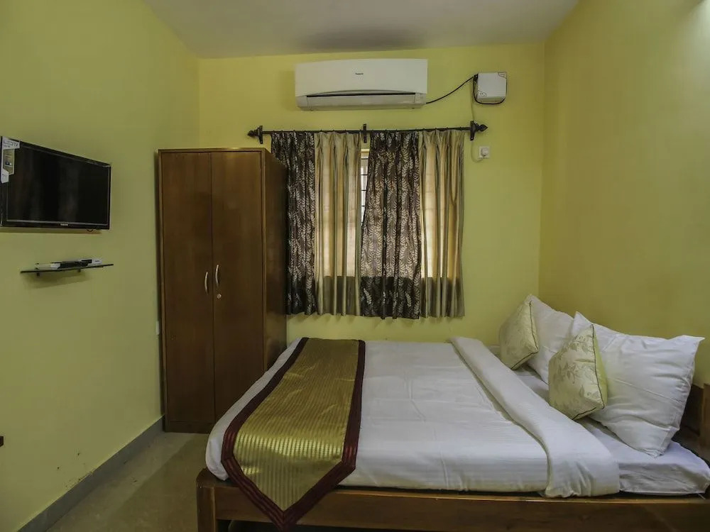 OYO 10762 Home Cozy Studio Colva