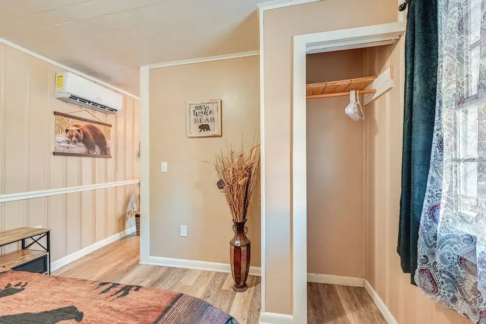 7 Mi to Mammoth Cave Natl Park: Cozy Apartment!