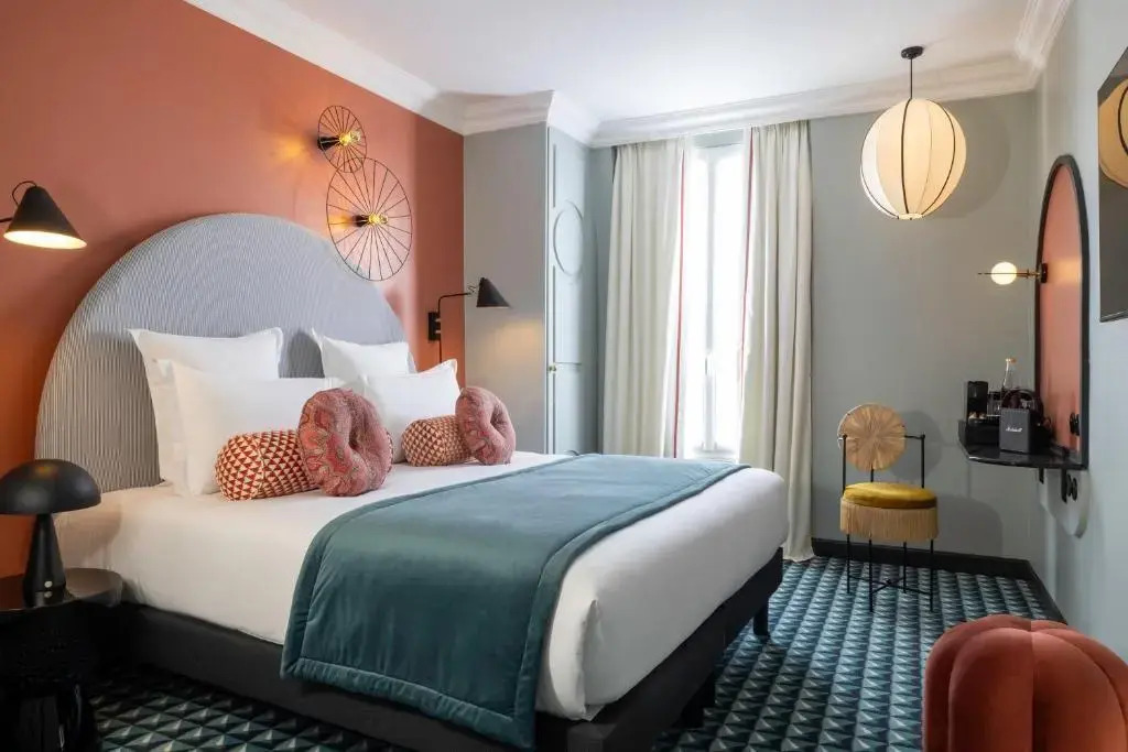 LE CLARK HOTEL