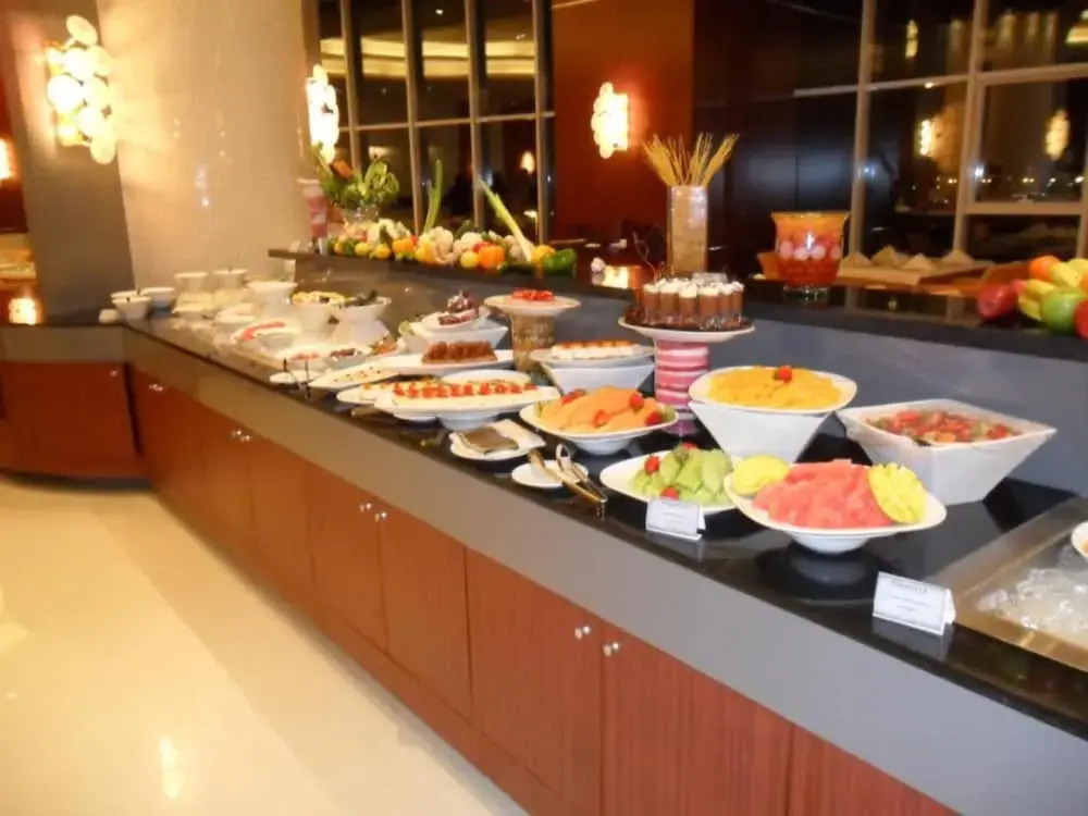 Dancenter Luxe Corniche Hotel Formerly Concorde Hotel