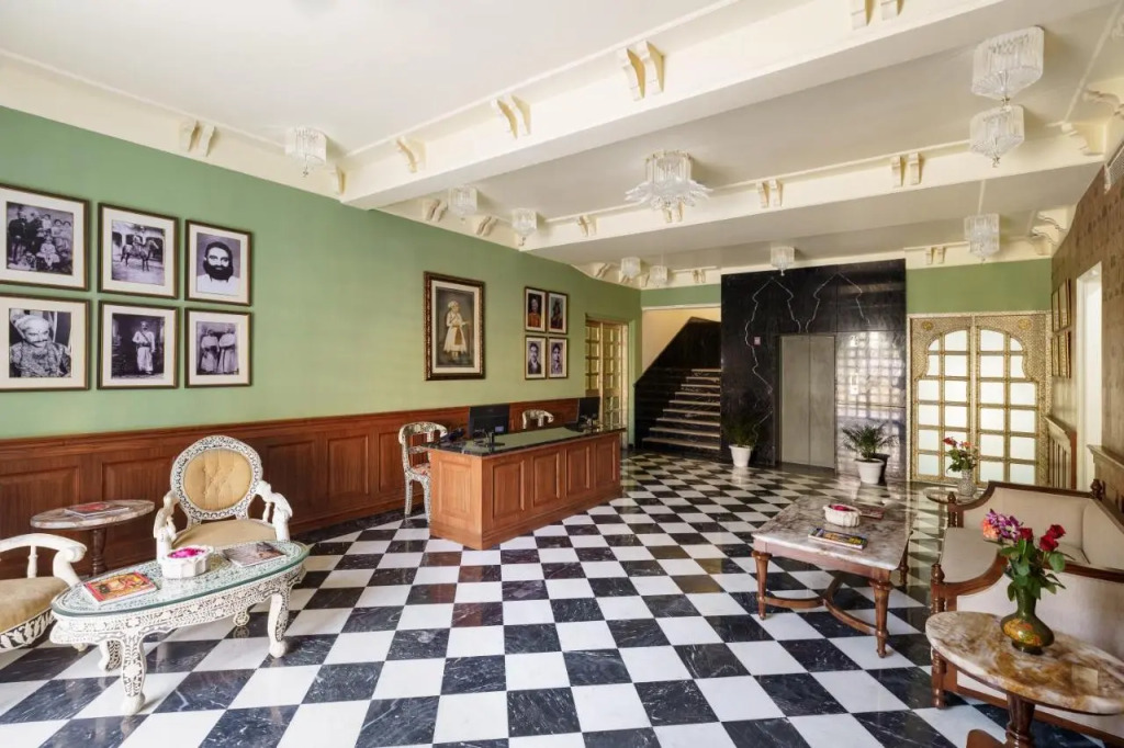 Chunda Haveli - A Heritage Hotel Near City Palace Udaipur
