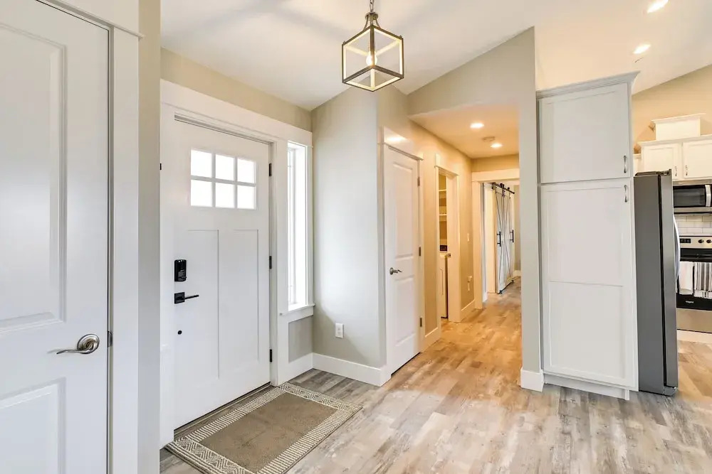 Ocean Shores Home w/ Game Room - Walk to Beaches