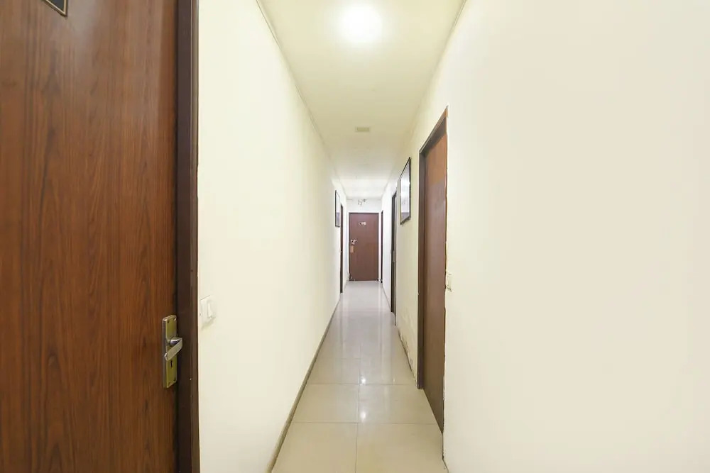 Fabhotel Snow Valley