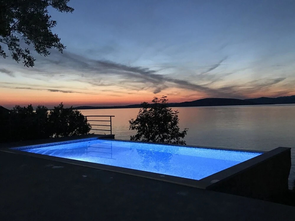 Villa With 7 Bedrooms in Maslinica, With Wonderful sea View, Private P