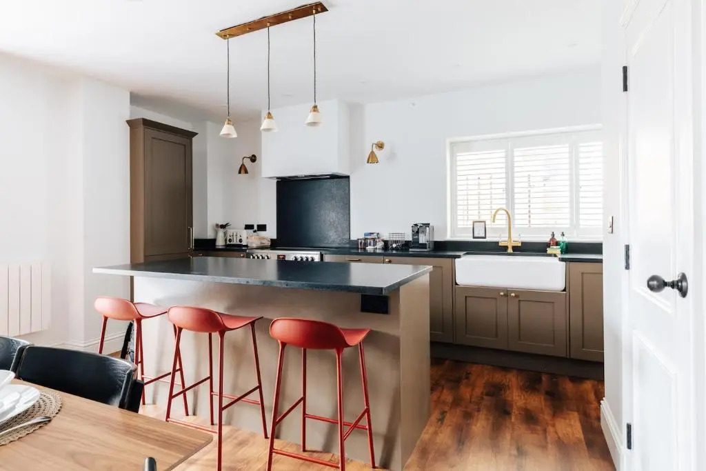 Redland Suites - Apartment 1