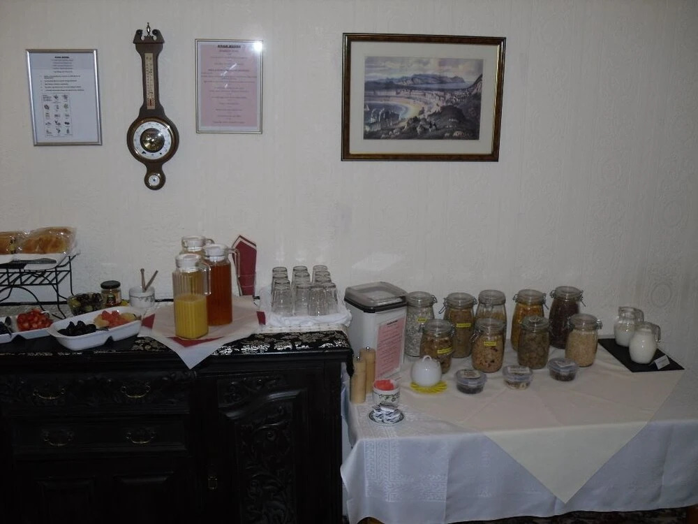Agar House