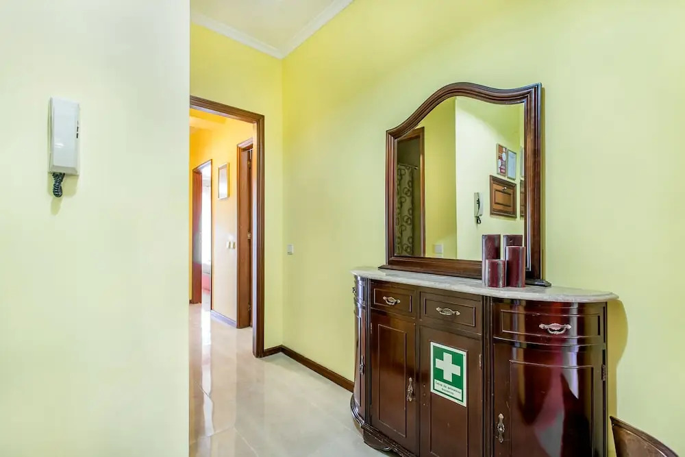 Espinho Family Stays Apartment