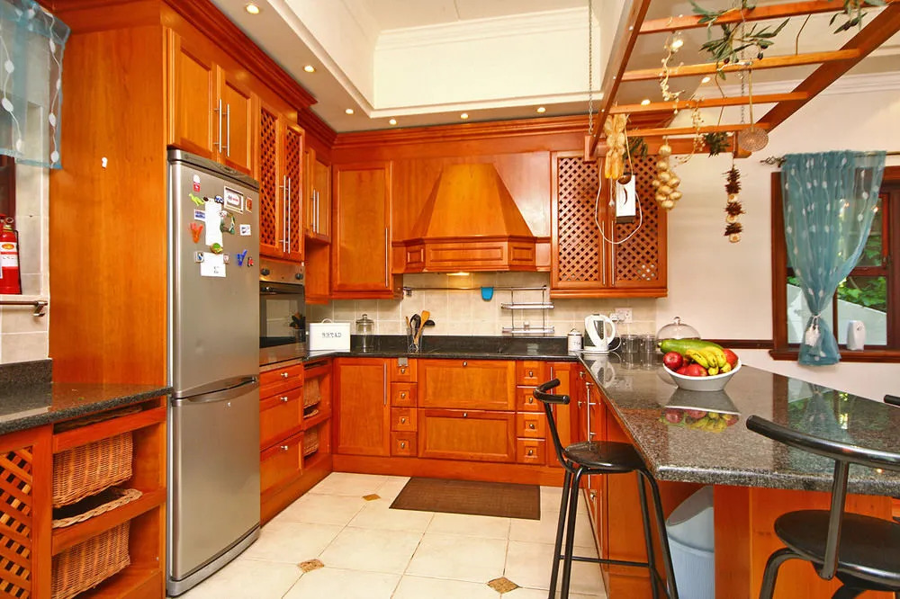 Central Beach Villas