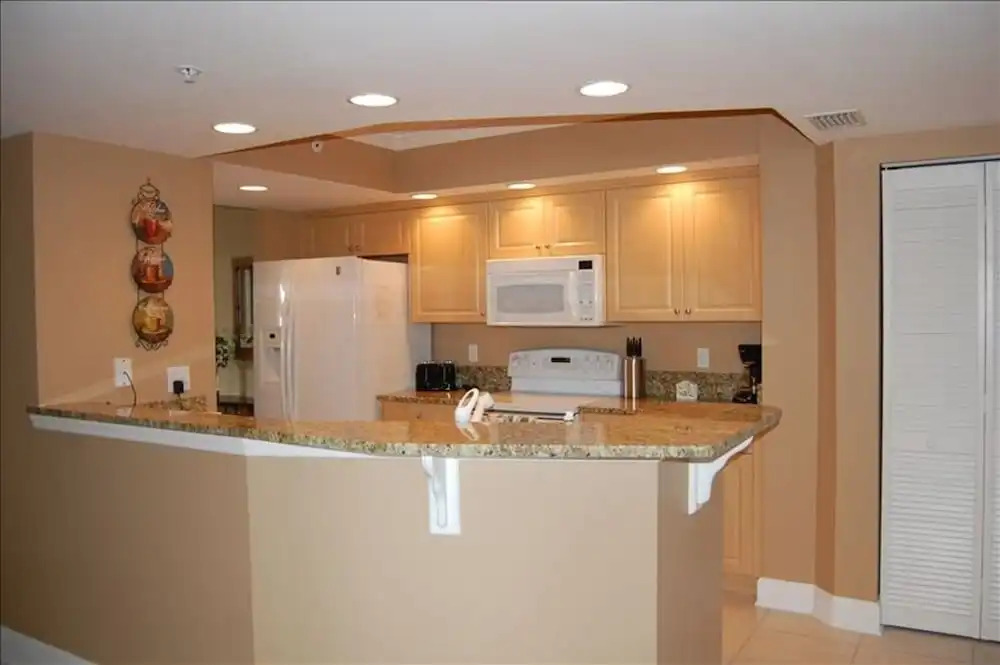 Dimucci TT 608 3 Bedrooms 3 Bathrooms Condo
