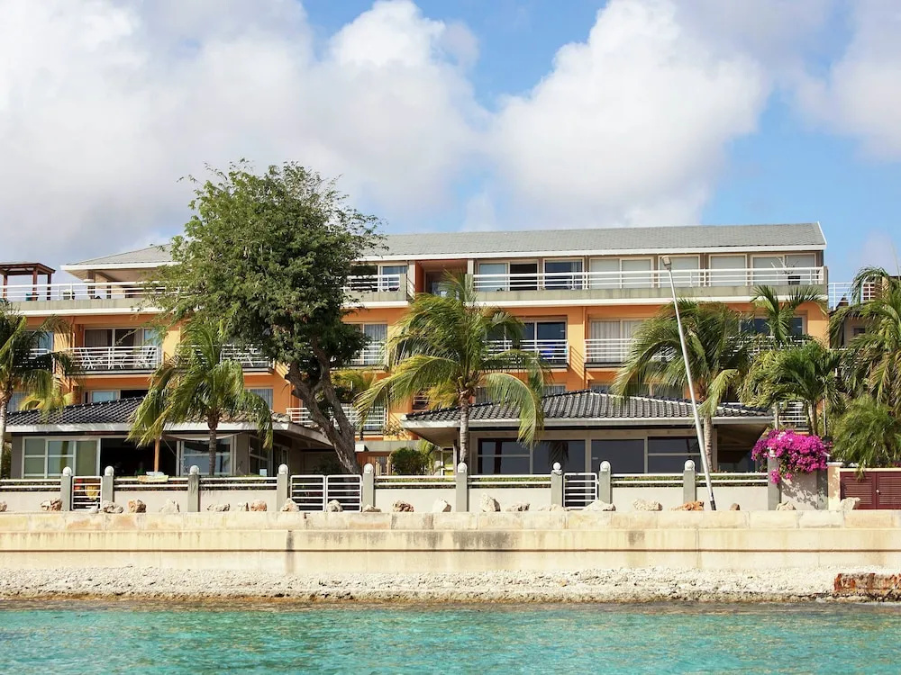 Spacious Apartment in Kralendijk With Swimming Pool