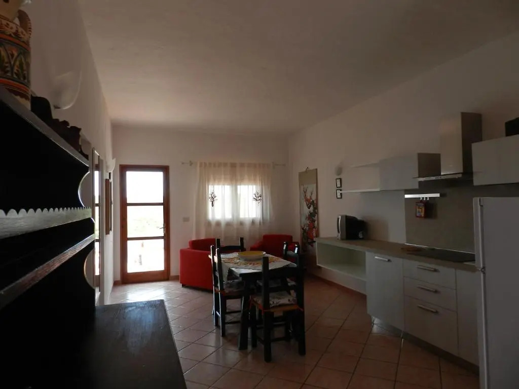 Villaggio polifemo 38 Località Cala Sapone P7167