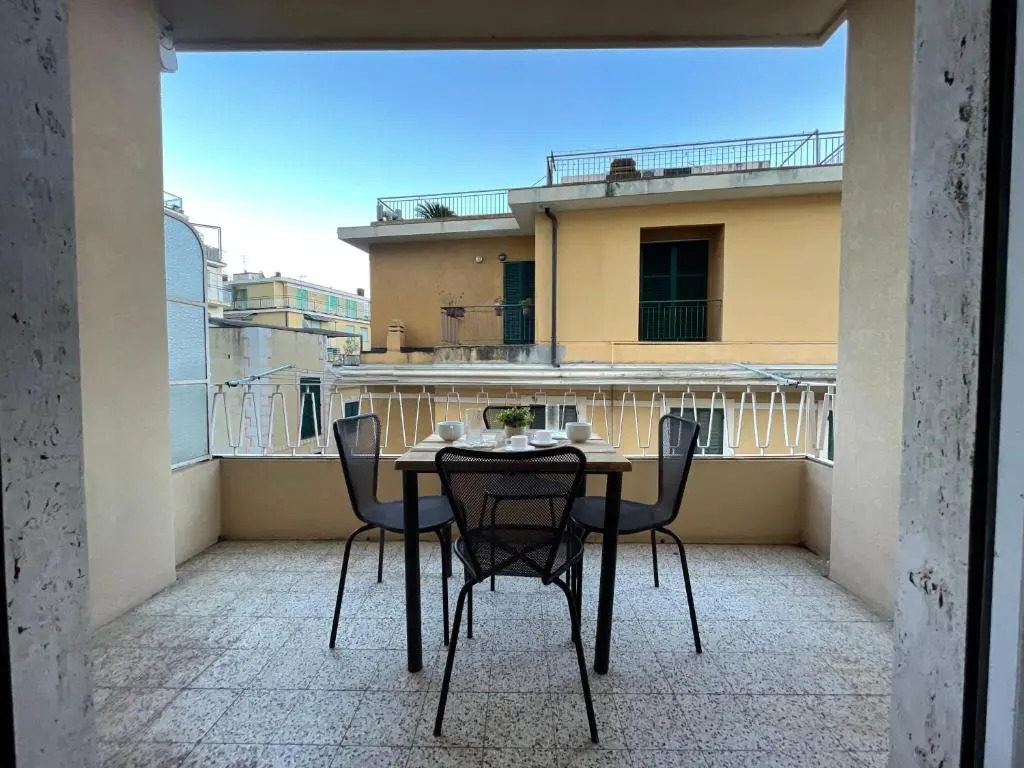 [Alassio City Center] 4 Rooms - 100 meters from the sea