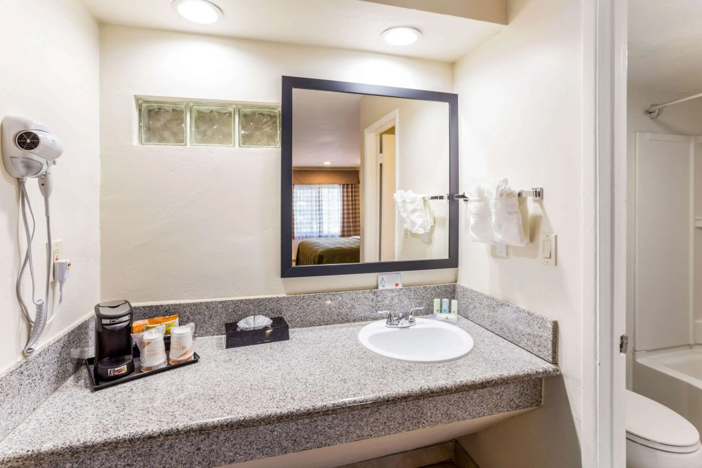 Quality Inn Escondido San Diego North County