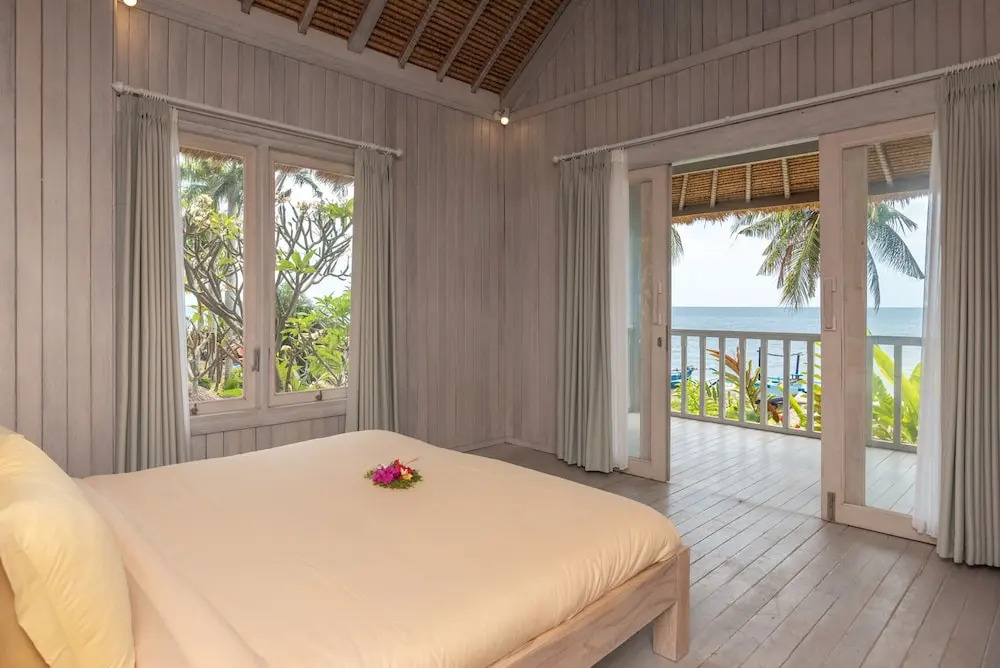 Villa Lotus
