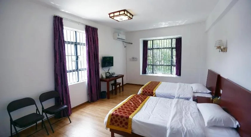Yezi Huiyou Apartment