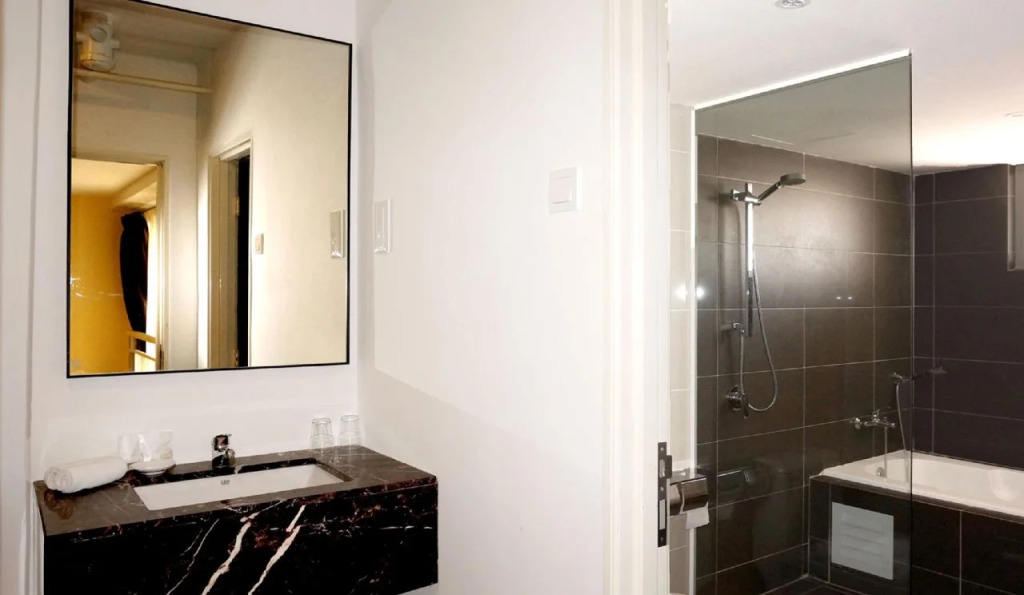 Gloria Swiss Apartment