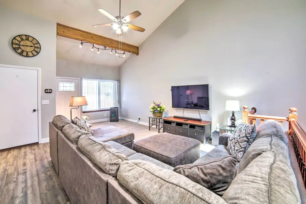 Idaho Falls Townhome ~ 5 Mi to Tauthaus Park!