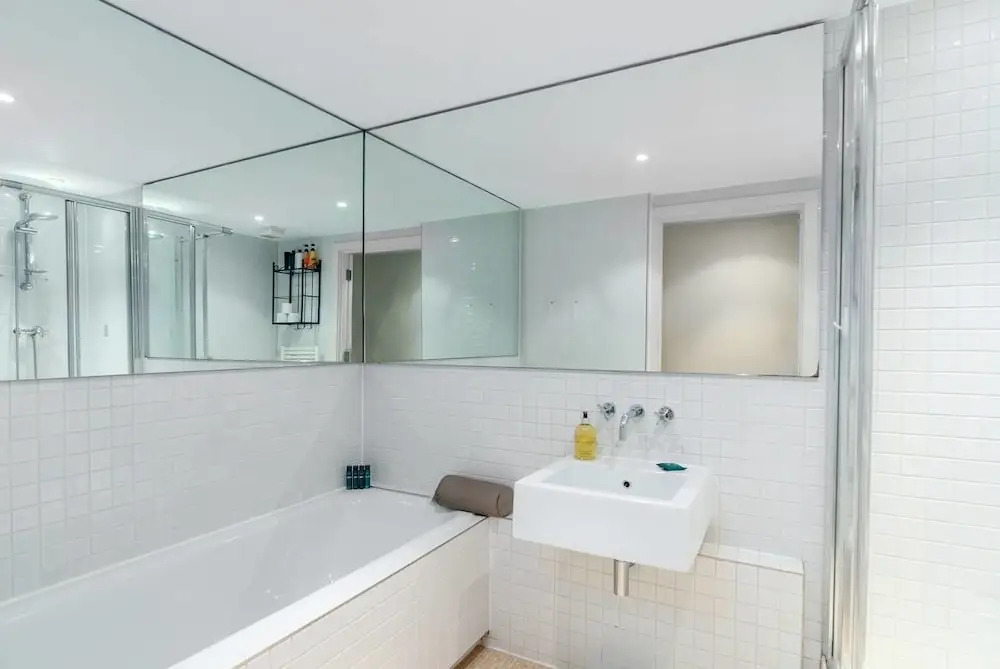 Beautiful Modern 2 bed Apartment