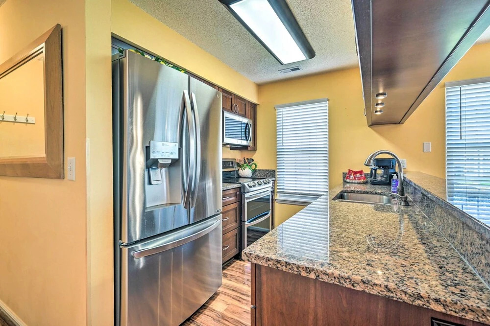 Pool, Patio & Golf Course Views: Myrtle Beach Gem