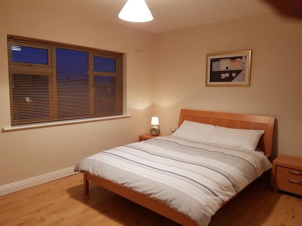 Waterlane Apartments